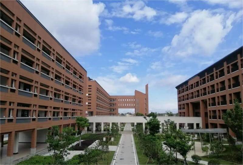 复读适合什么样的学生？学费贵不贵.jpg