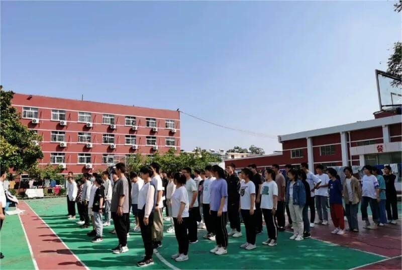 高三复读一年多少钱？复读的注意事项有哪些.jpg