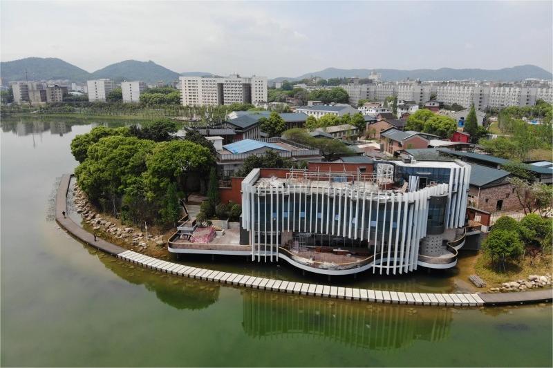 复读班学费读一年需要多少钱？什么样的学生不适合复读？.jpg