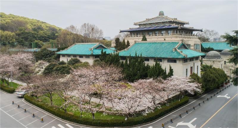 全国复读生的数据是什么？复读的利弊分别是什么？.jpg