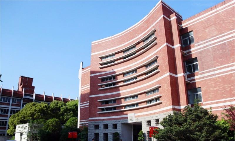 想考上985学校复读一年值得吗？复读需要注意的事项有哪些？.jpg