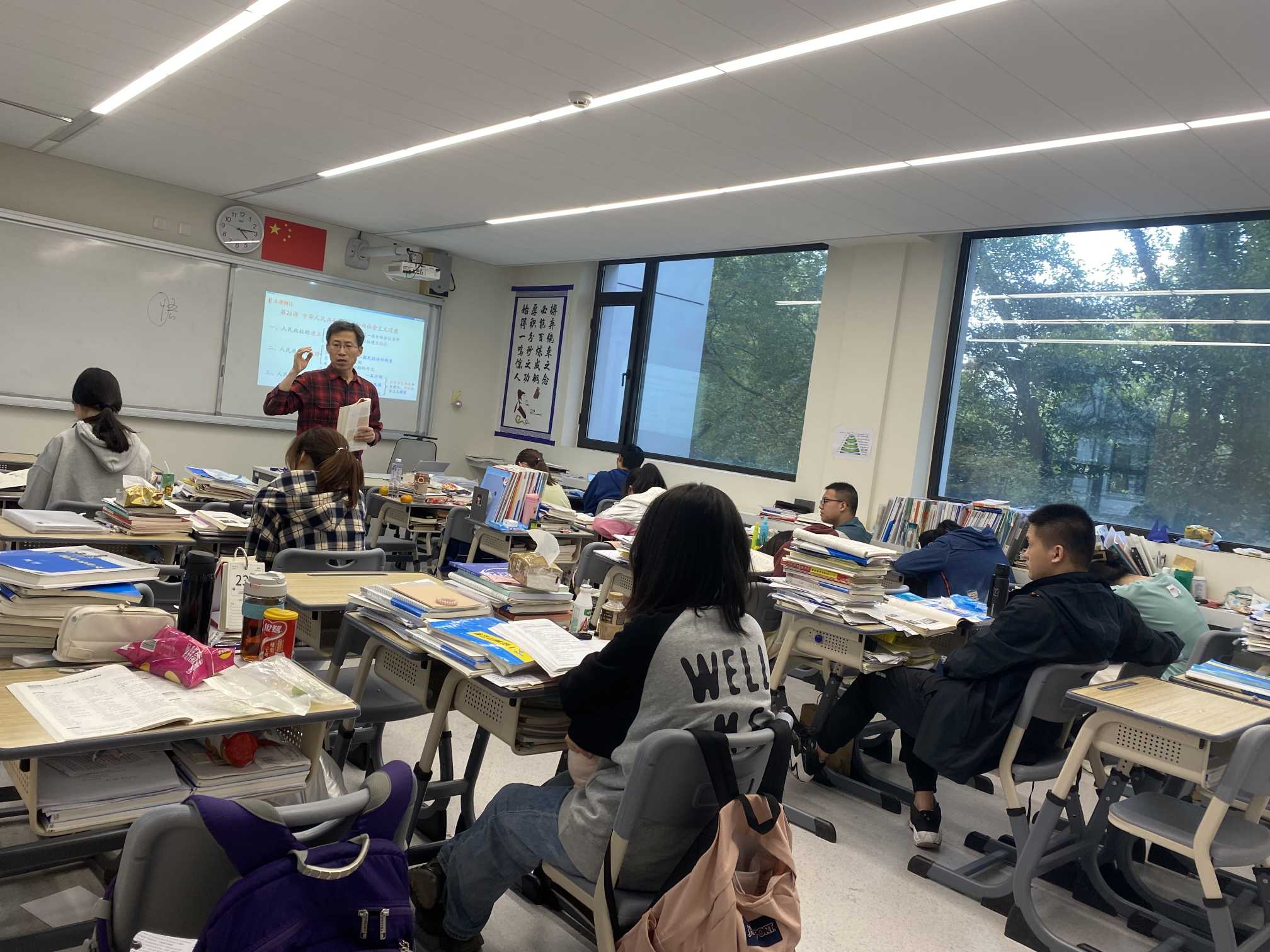 高考：复读生不能报考的4类大学专业，想要复读的高考生要慎重