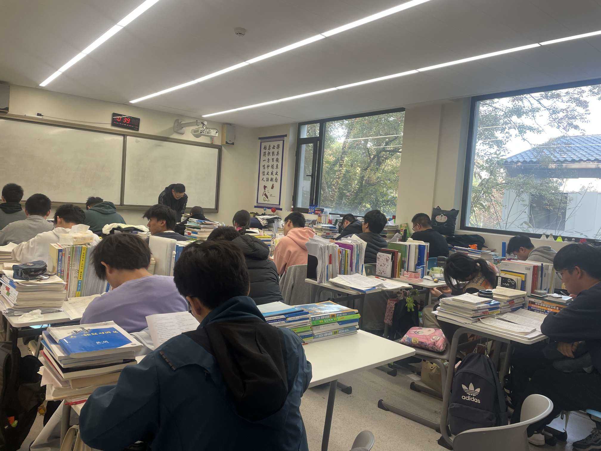 高三复读这样学，高考根本别想逆袭